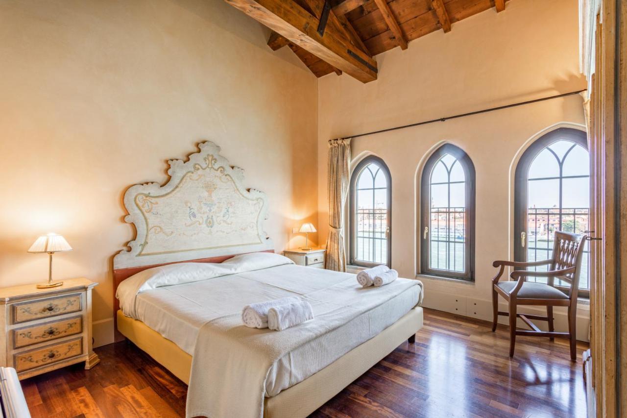 Molino Stucky Apartment *